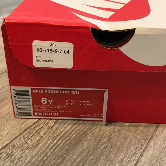 Nike Roshe Run - Picture 6 of 10